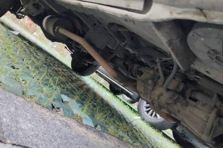 Used Jinbei Hiace  Chassis Front Right