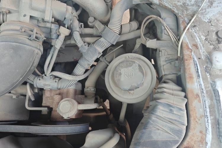 Used Jinbei Hiace  Engine Bay Left