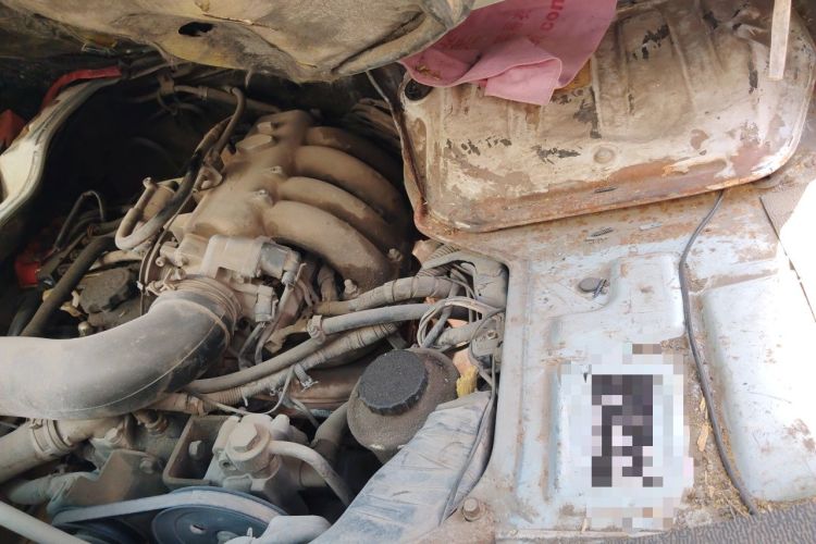 Used Jinbei Hiace  Engine Bay Left