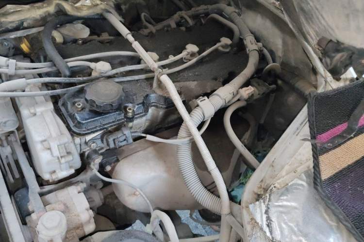 Used Jinbei Hiace  Engine Bay Left