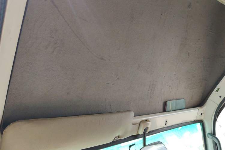 Used Jinbei Hiace  Headliner