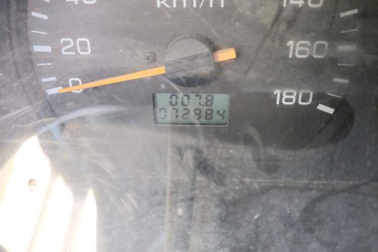 Used Jinbei Hiace  Odometer Close Up