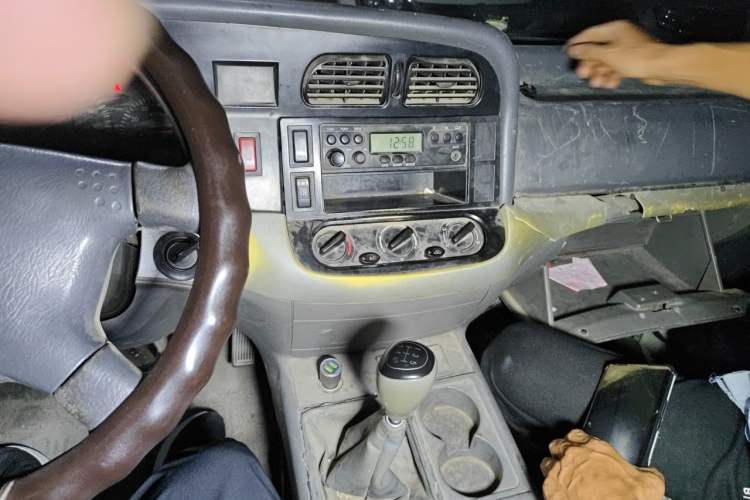 Used Jinbei Hiace  Audio And AC Panel