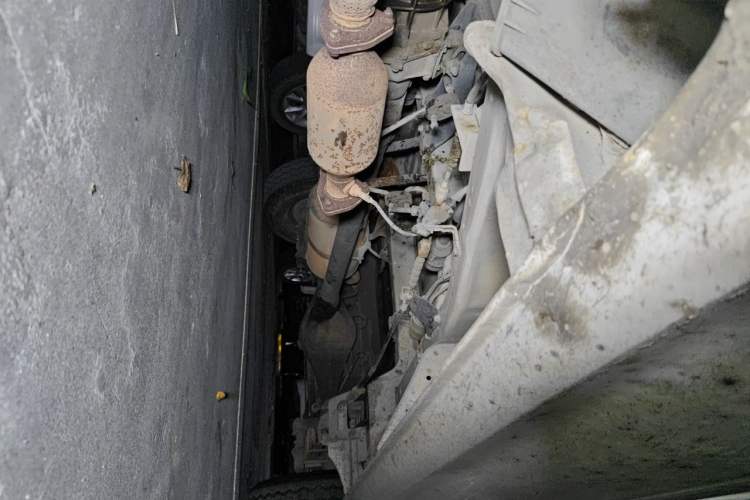 Used Jinbei Hiace  Chassis Front Left