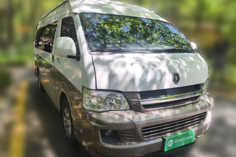 Used Jinbei Hiace 2016 2.4L Da Hai Shi L Flagship Edition Front Right 45 Deg