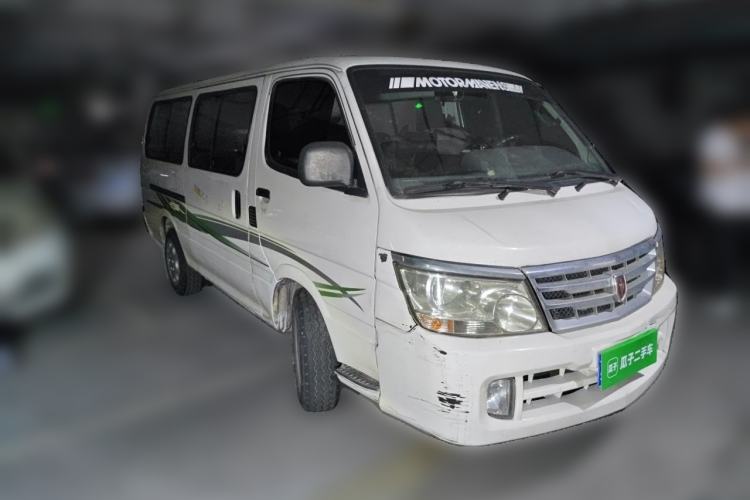 Used Jinbei Hiace  Front Right 45 Deg