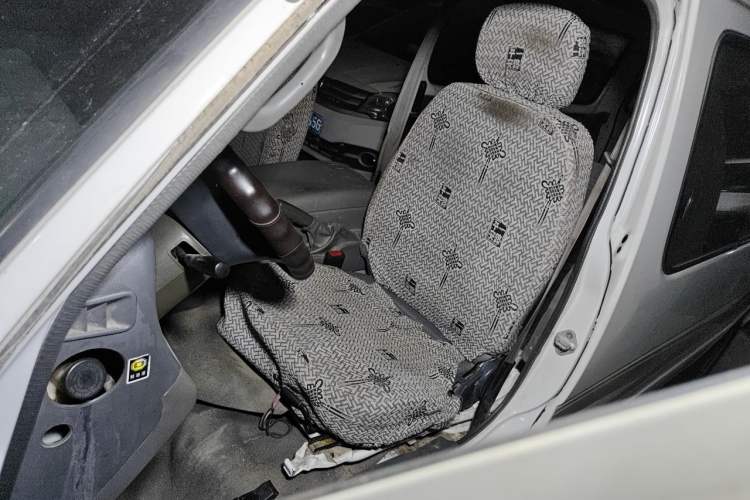 Used Jinbei Hiace  Left Front Seat