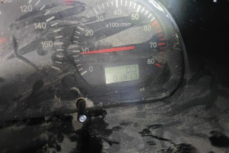 Used Jinbei Hiace  Odometer Close Up