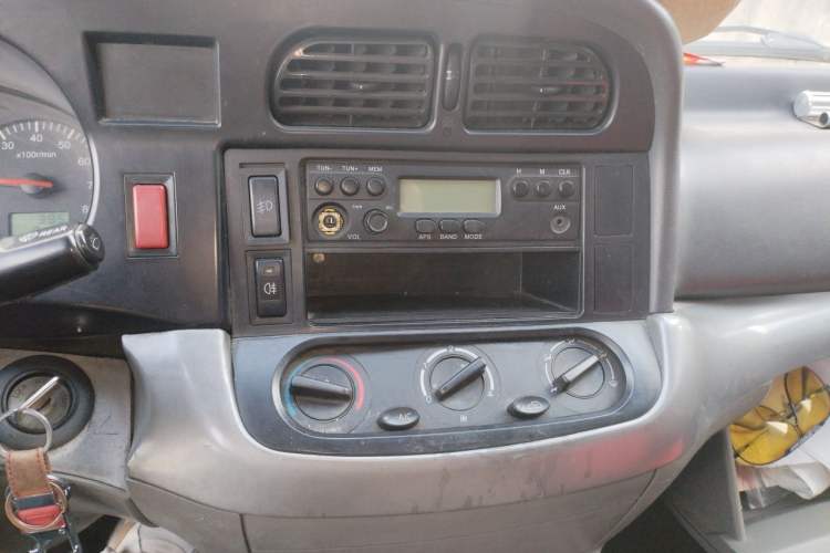Used Jinbei Hiace  Audio And AC Panel