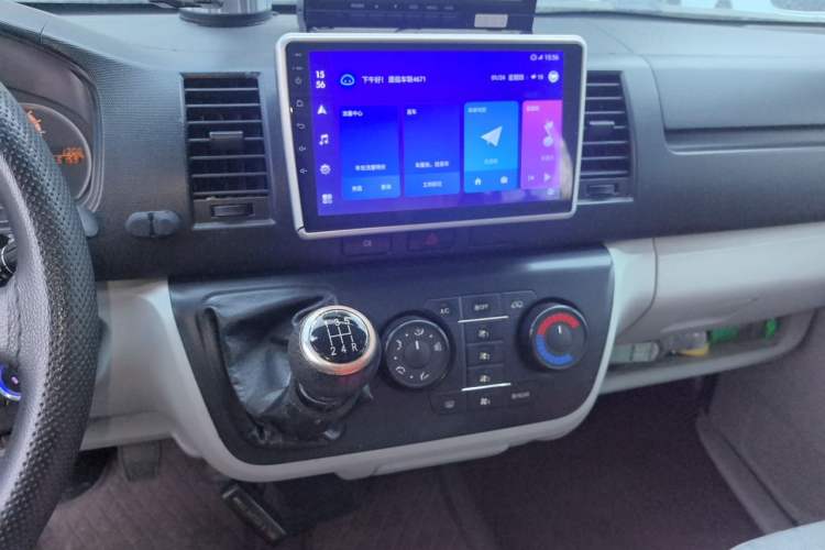 Used Jinbei Hiace 2016 2.0L Express Series Standard Version V19 Audio And AC Panel
