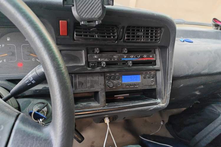 Used Jinbei Hiace  Audio And AC Panel