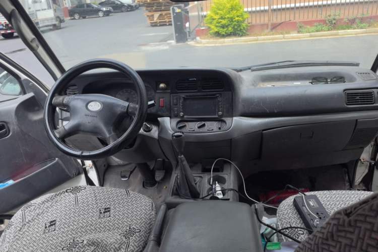 Used Jinbei Hiace  Center Console