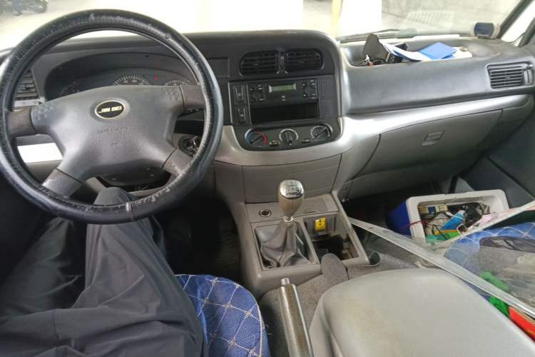 Used Jinbei Hiace  Center Console