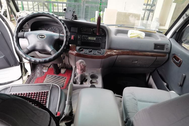 Used Jinbei Hiace  Center Console