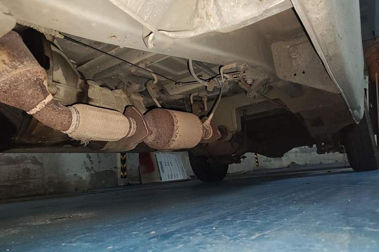Used Jinbei Hiace  Chassis Front Left