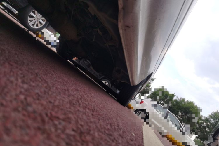 Used Jinbei Hiace  Chassis Front Left