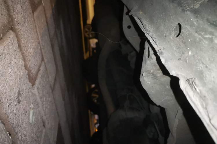 Used Jinbei Hiace 2016 2.0L Luxury Version V19 Chassis Front Right