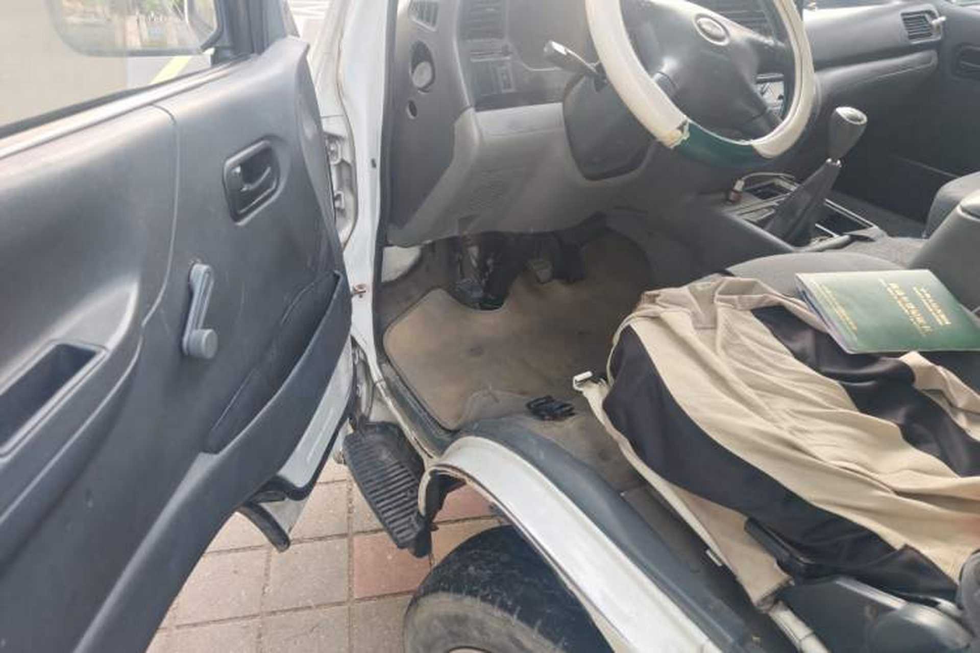 Used Jinbei Hiace 2016 2.0L Express Series Standard Version V19 Driver Seat