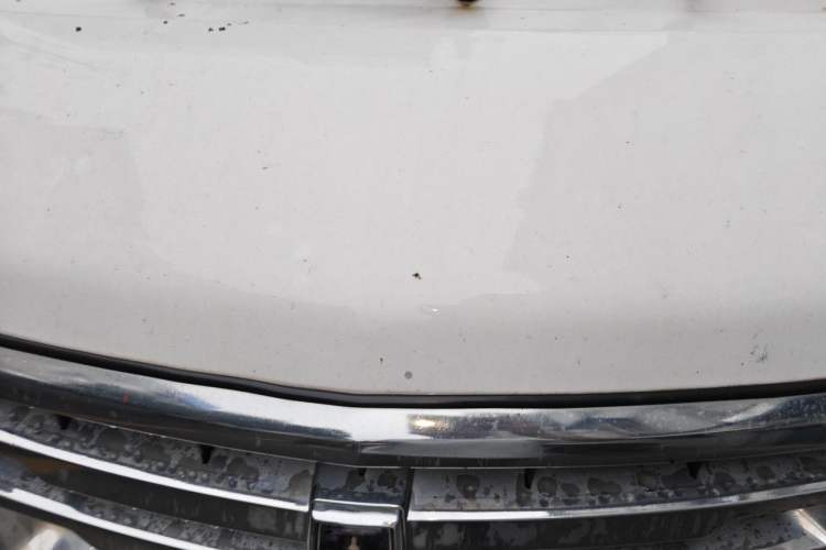 Used Jinbei Hiace 2016 2.0L Express Series Standard Version V19 Engine Bay
