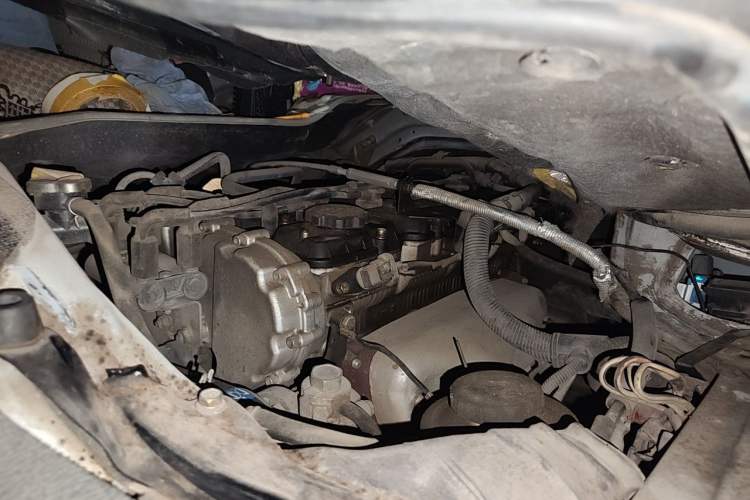 Used Jinbei Hiace  Engine Bay Right