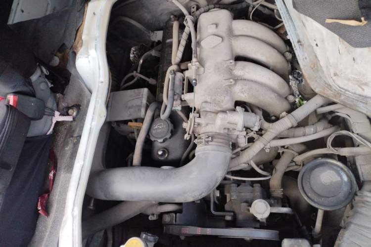 Used Jinbei Hiace  Engine Bay Right