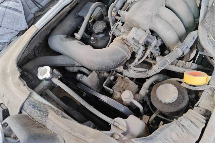 Used Jinbei Hiace  Engine Bay Right