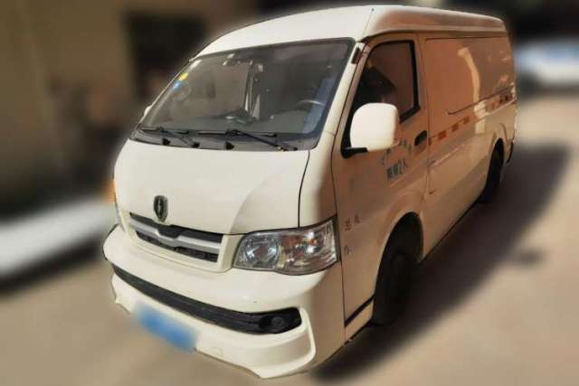 Ojetý Jinbei Hiace 2016 2.2L Luxury Version V22