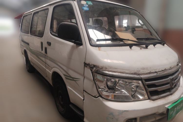 Used Jinbei Hiace 2016 2.0L Express Series Standard Version V19 Front Right 45 Deg