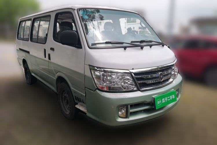 Used Jinbei Hiace  Front Right 45 Deg