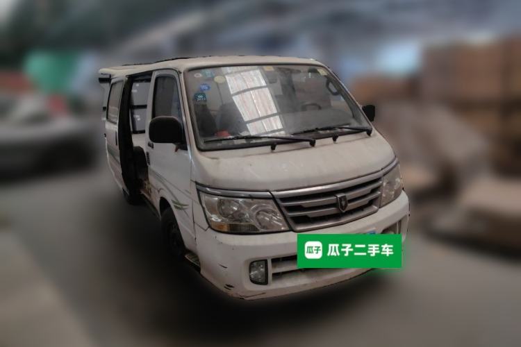 Used Jinbei Hiace 2016 2.0L Express Series Standard Version V19 Front Right 45 Deg