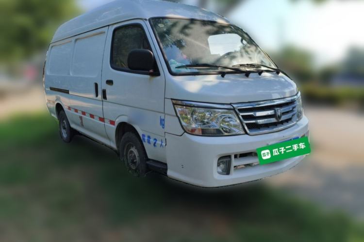 Used Jinbei Hiace 2016 2.0L Express Series Standard Version V19 Front Right 45 Deg