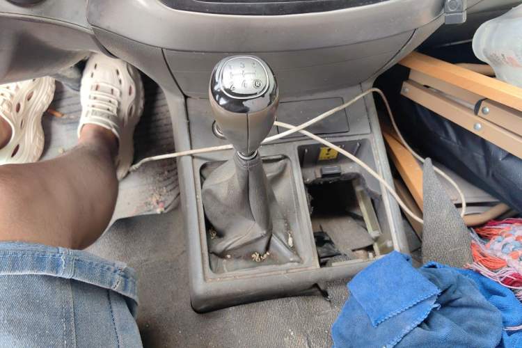 Used Jinbei Hiace 2016 2.2L Express Van Version V22 Gear Lever