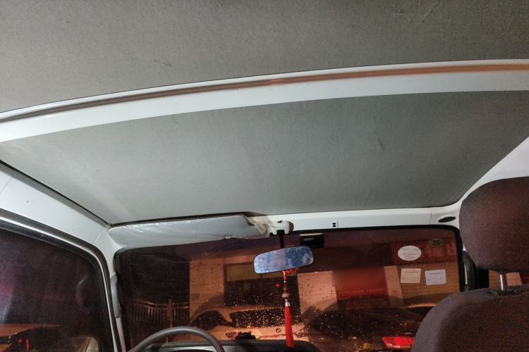 Used Jinbei Hiace 2016 2.0L Express Series Standard Version V19 Headliner