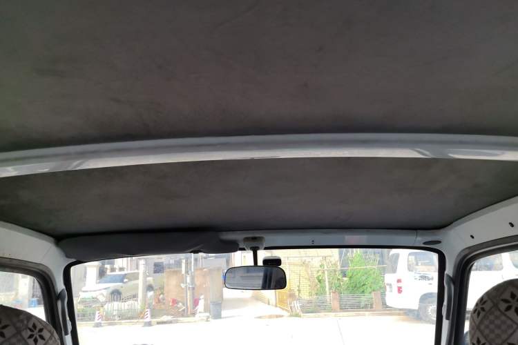 Used Jinbei Hiace 2016 2.0L Express Series Standard Version V19 Headliner