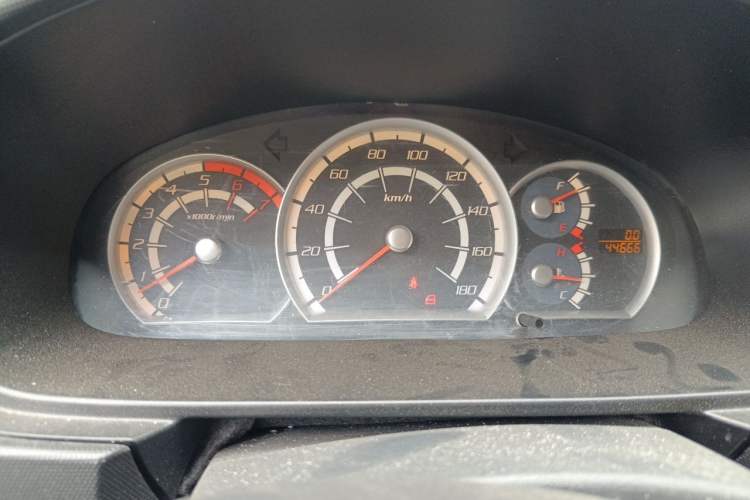 Used Jinbei Hiace 2016 2.4L Da Hai Shi W Standard Edition Instrument Cluster