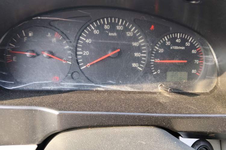 Used Jinbei Hiace 2016 2.0L Express Series Standard Version V19 Instrument Cluster