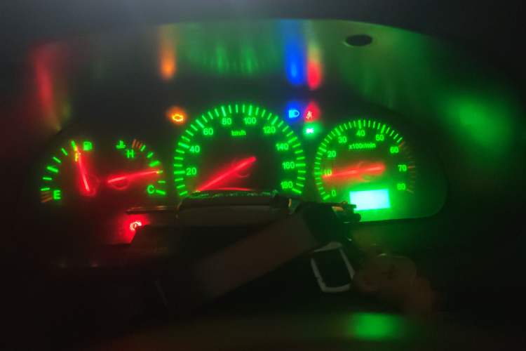 Used Jinbei Hiace 2016 2.0L Express Series Standard Version V19 Instrument Cluster