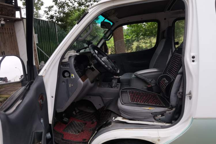 Used Jinbei Hiace  Left Front Seat