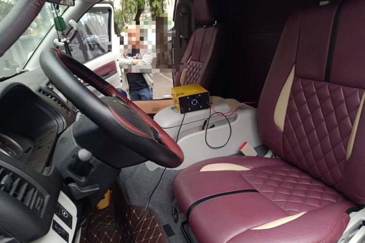 Used Jinbei Hiace 2016 2.4L Da Hai Shi W Standard Edition Left Front Seat