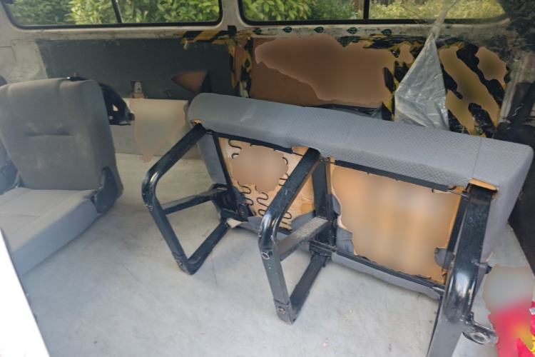 Used Jinbei Hiace 2016 2.0L Express Series Standard Version V19 Left Rear Seat