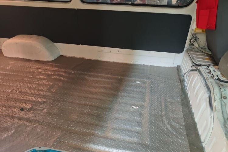 Used Jinbei Hiace  Left Rear Seat