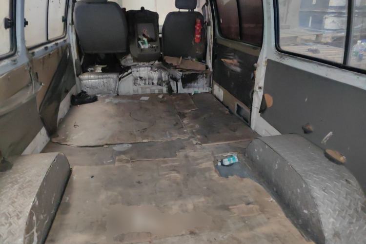 Used Jinbei Hiace 2016 2.0L Express Series Standard Version V19 Left Rear Seat