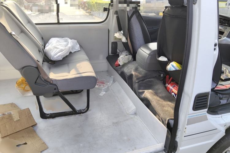 Used Jinbei Hiace 2016 2.0L Express Series Standard Version V19 Left Rear Seat
