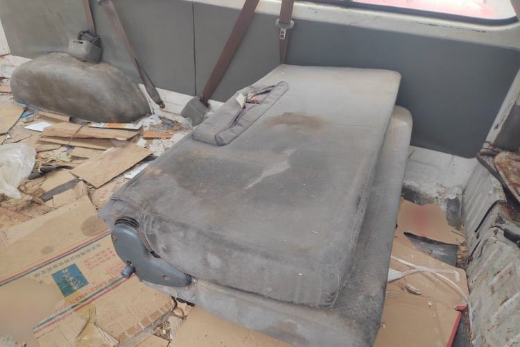 Used Jinbei Hiace 2016 2.0L Express Series Standard Version V19 Left Rear Seat