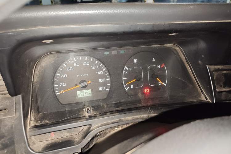 Used Jinbei Hiace  Odometer Close Up