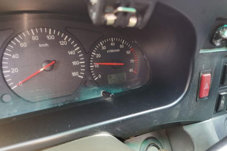 Used Jinbei Hiace  Odometer Close Up