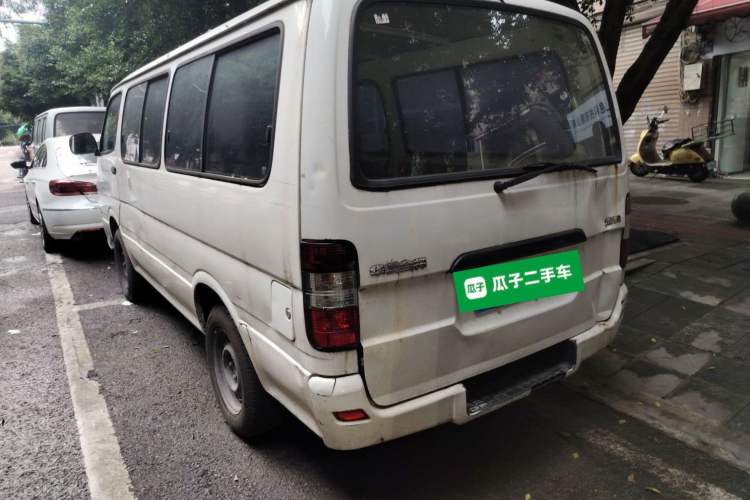 Used Jinbei Hiace 2016 2.0L Express Series Standard Version V19 Rear Left 45 Deg