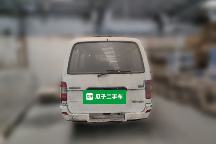 Used Jinbei Hiace 2016 2.0L Express Series Standard Version V19 Rear