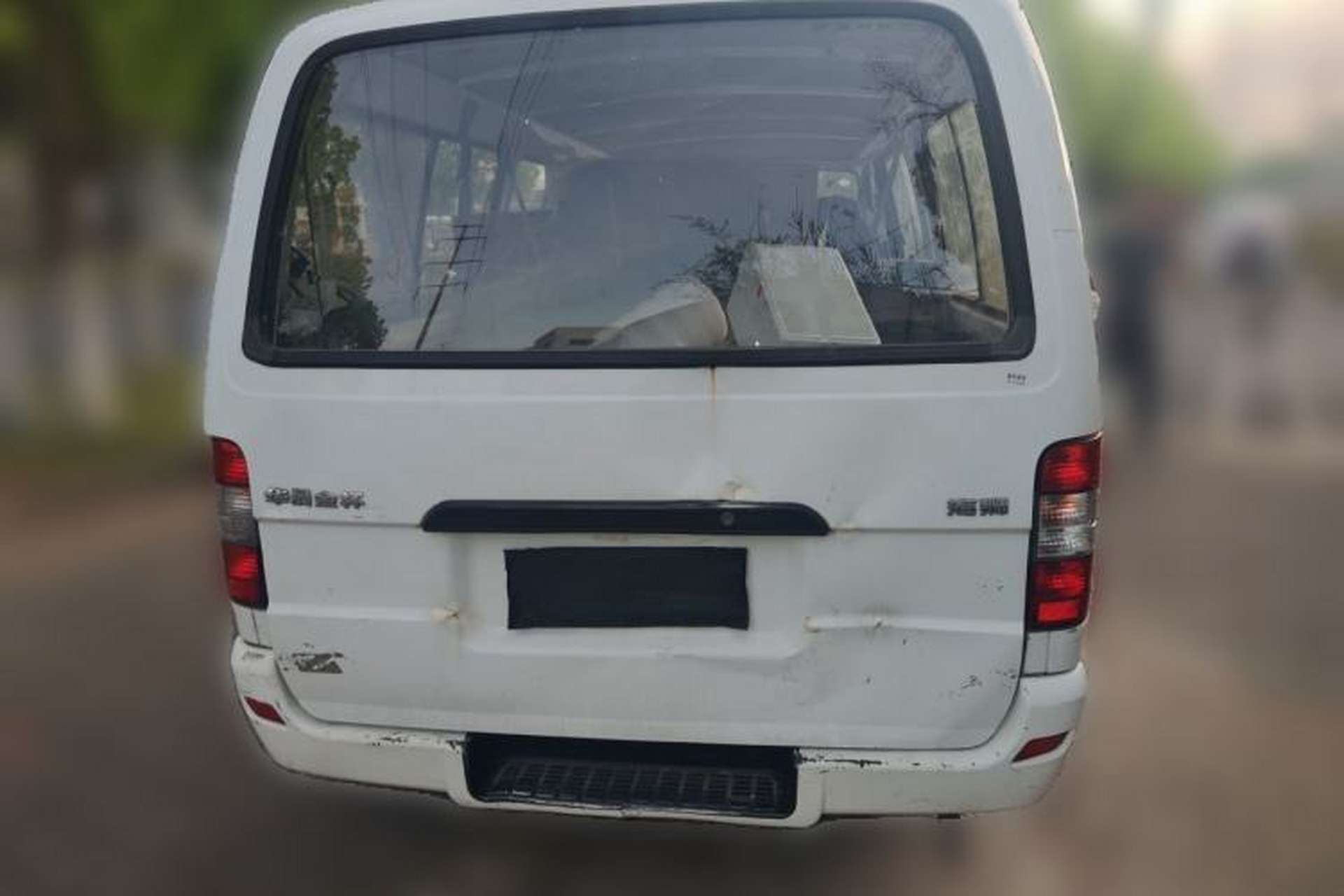Used Jinbei Hiace 2016 2.0L Express Series Standard Version V19 Rear