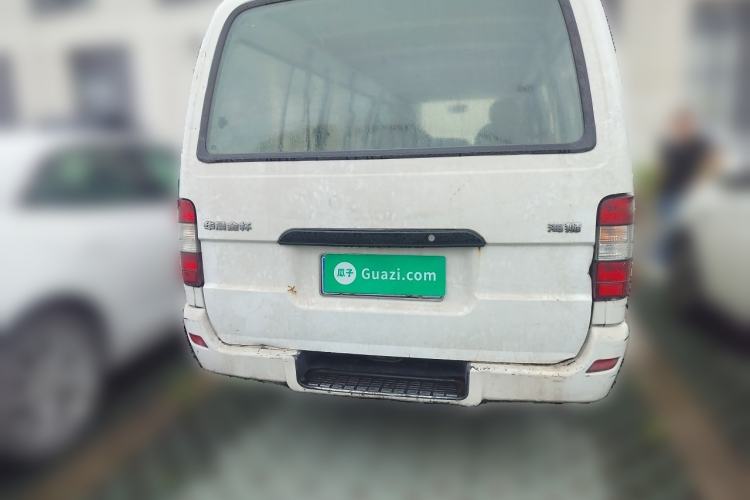 Used Jinbei Hiace 2016 2.0L Express Series Standard Version V19 Rear
